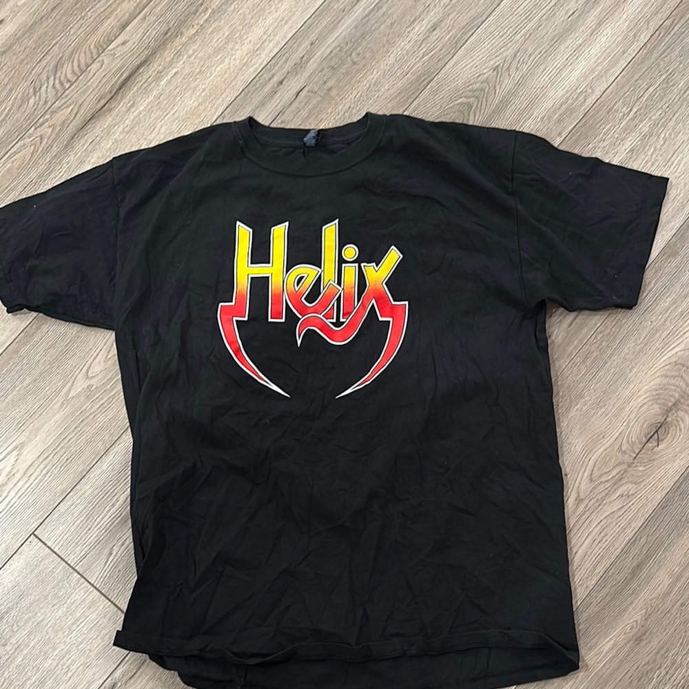 Helix Rock You concert tour band shirt size XL